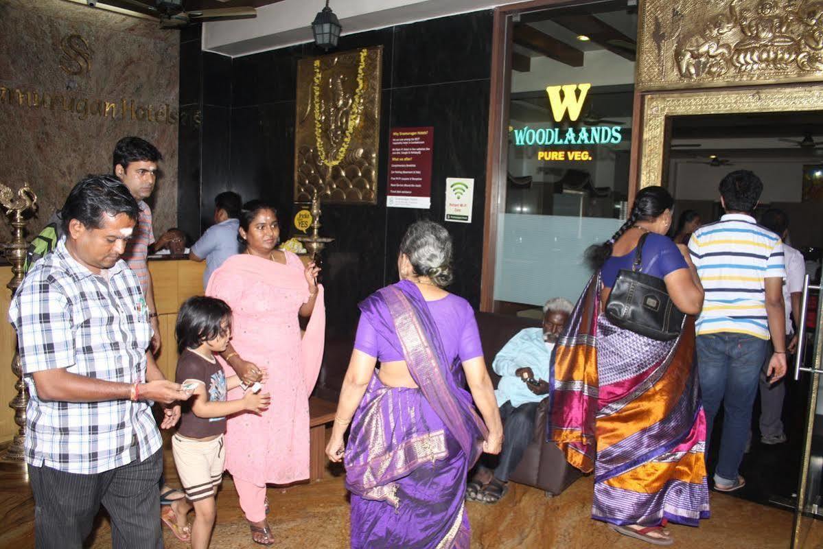Sivamurugan Hotel Kumbakonam Exterior foto
